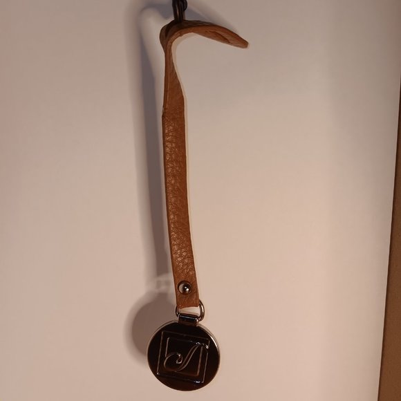 Stonemountain Keychain Fob Purse Charm Leather Strap - Picture 2 of 3